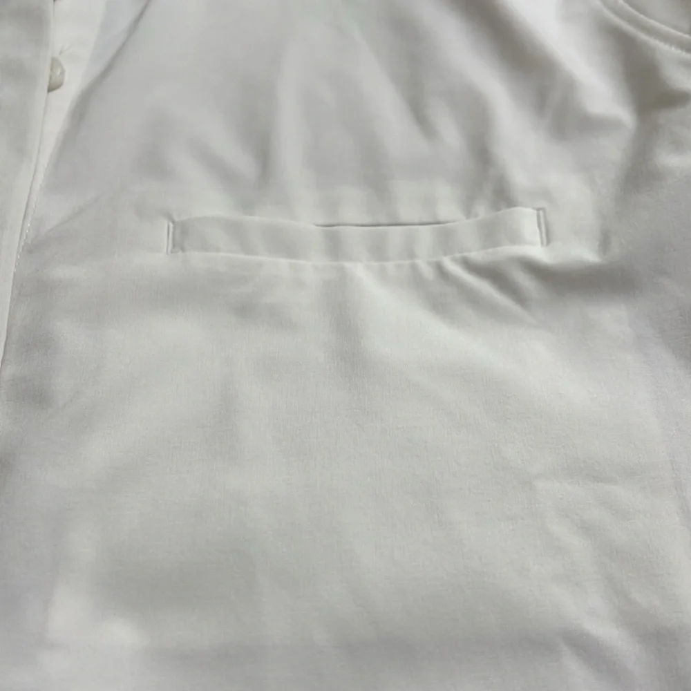 Athleta Cream Button Down Shirt polyester/spandex blend. 1x - Picture 7 of 9